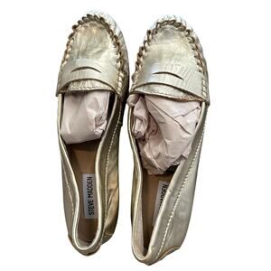 Steve Madden Metallic Gold Loafers Size 8.5